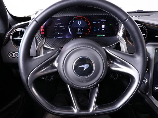 2024 McLaren 750S Base