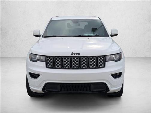 2017 Jeep Grand Cherokee Altitude