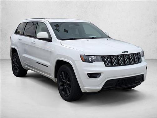 2017 Jeep Grand Cherokee Altitude