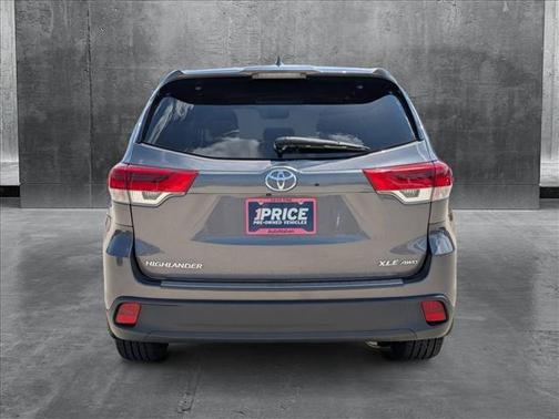 2017 Toyota Highlander XLE