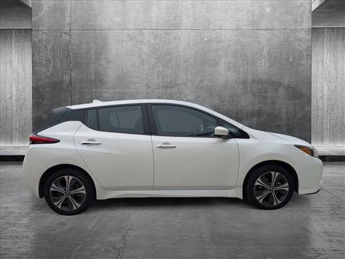 2020 Nissan Leaf SV PLUS 62 kWh