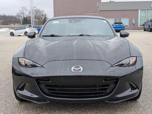 2022 Mazda MX-5 Miata RF Grand Touring