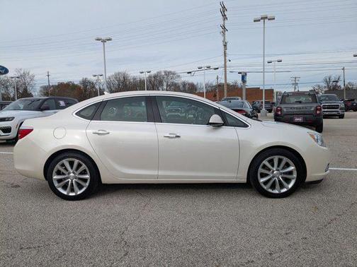 2013 Buick Verano Base