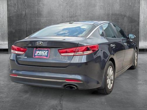2017 Kia Optima LX