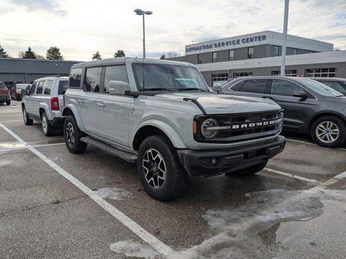 2023 Ford Bronco Outer Banks