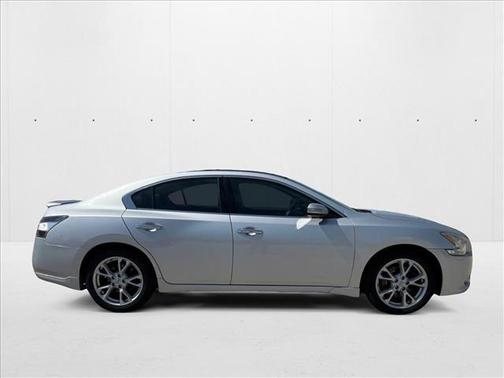 2014 Nissan Maxima SV