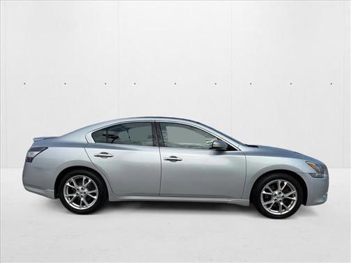 2014 Nissan Maxima SV
