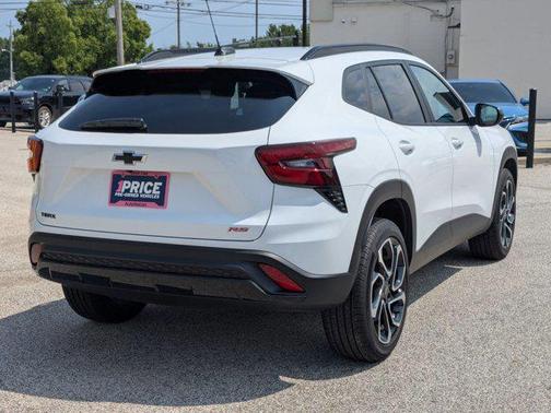 2025 Chevrolet Trax FWD 2RS