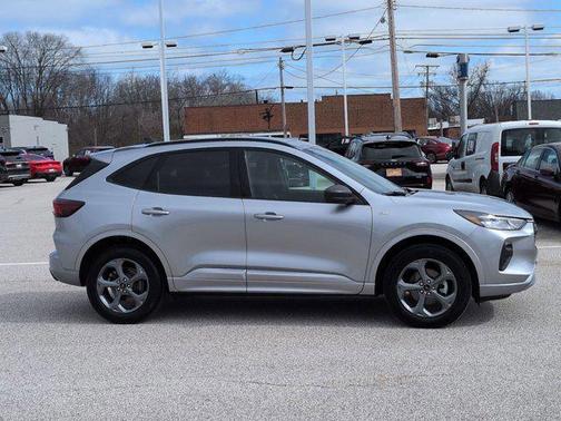 Iconic Silver Metallic 2024 Ford Escape ST-Line