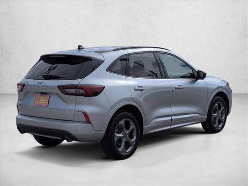 Iconic Silver Metallic 2024 Ford Escape ST-Line