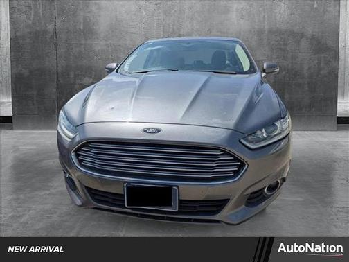 2014 Ford Fusion Hybrid SE