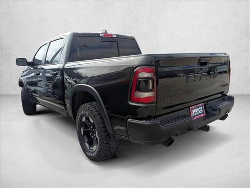 Diamond Black Crystal Pearlcoat 2024 RAM 1500 Rebel