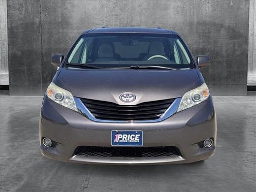 2013 Toyota Sienna LE