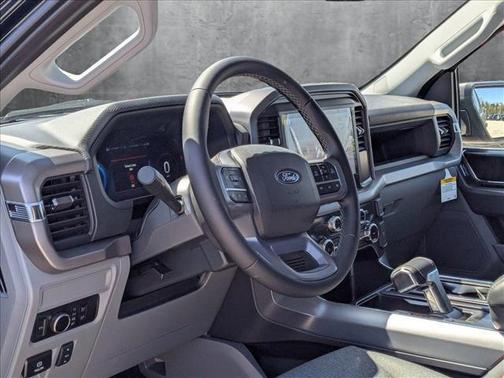 2025 Ford F-150 Lightning XLT