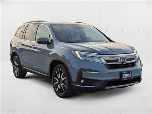 2022 Honda Pilot Touring 8-Passenger