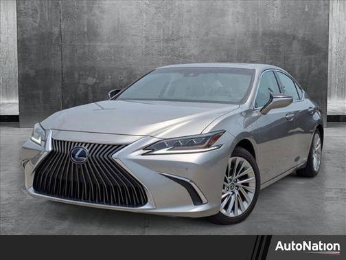 2020 Lexus ES 300h Luxury
