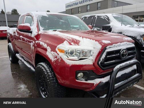 2020 Toyota Tacoma SR