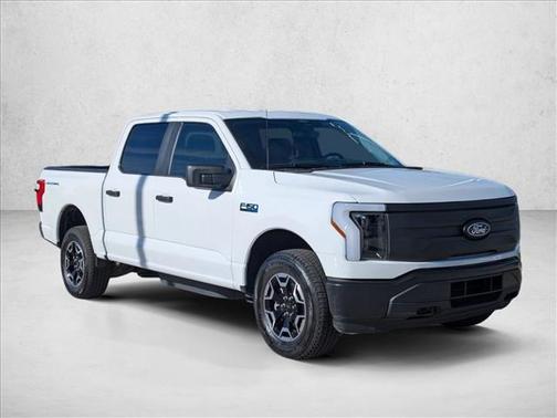 2024 Ford F-150 Lightning Pro