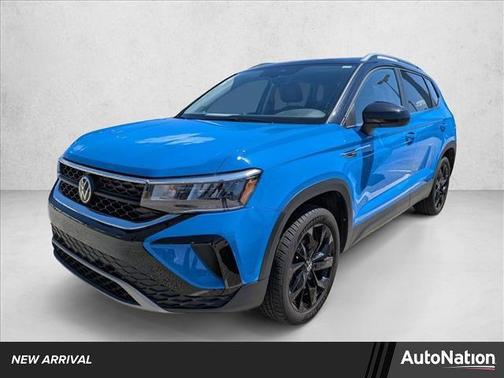 Cornflower Blue 2024 Volkswagen Taos 1.5T SE
