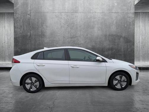 2021 Hyundai IONIQ Hybrid Blue