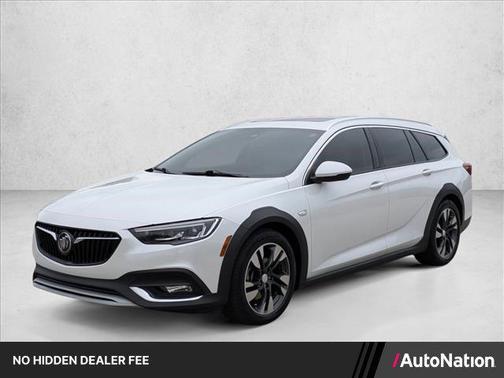 White Frost Tricoat 2019 Buick Regal TourX AWD Essence