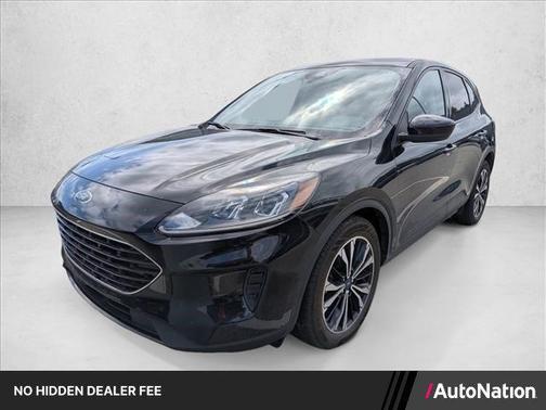 Agate Black Metallic 2022 Ford Escape SE