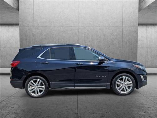 Photo 5 of 26 of 2020 Chevrolet Equinox Premier w/2LZ