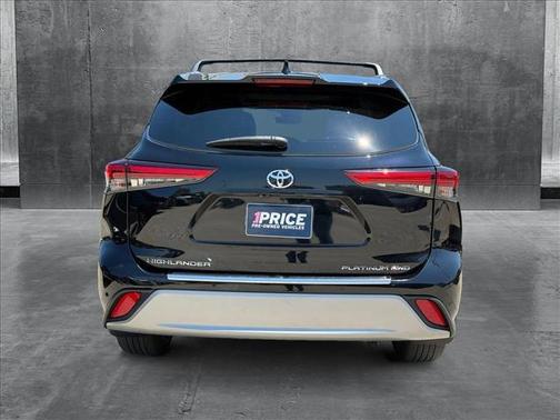2020 Toyota Highlander Platinum