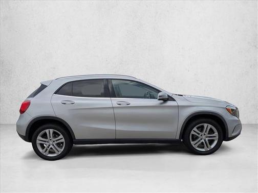 2015 Mercedes-Benz GLA-Class 4MATIC