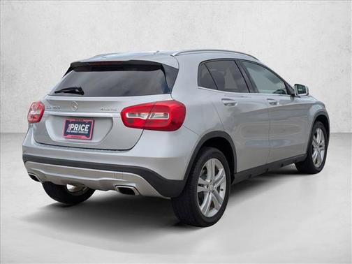 2015 Mercedes-Benz GLA-Class 4MATIC