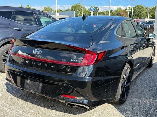 2022 Hyundai SONATA SEL Plus