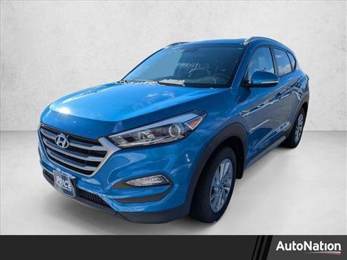 2017 Hyundai TUCSON SE Plus