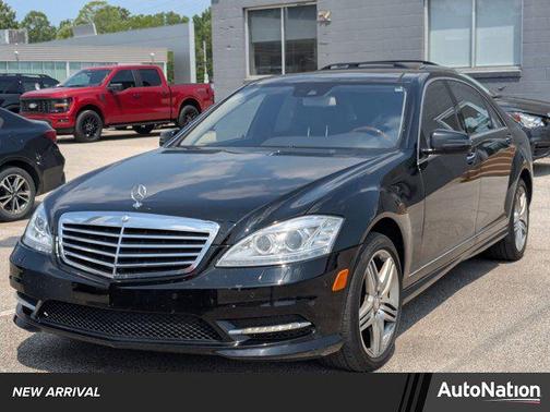 2013 Mercedes-Benz S-Class 4MATIC