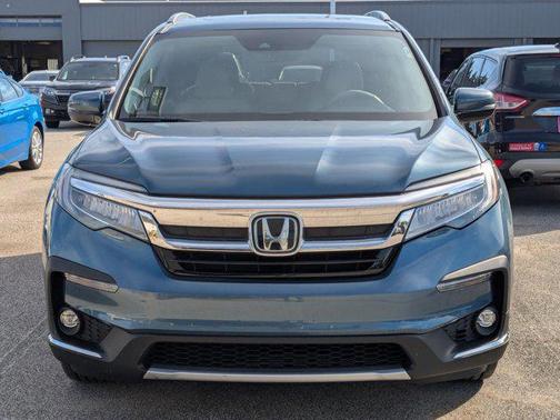 2022 Honda Pilot Touring 8-Passenger