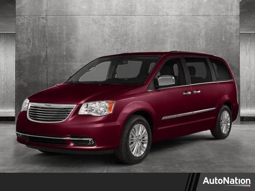 2014 Chrysler Town & Country S