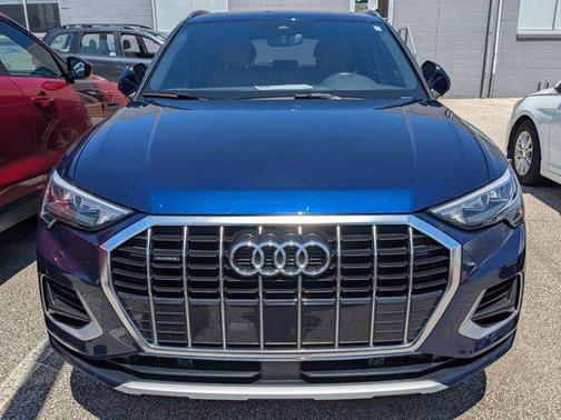 2022 Audi Q3 40 Premium