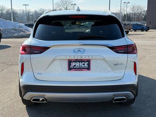 2022 INFINITI QX50 ESSENTIAL AWD