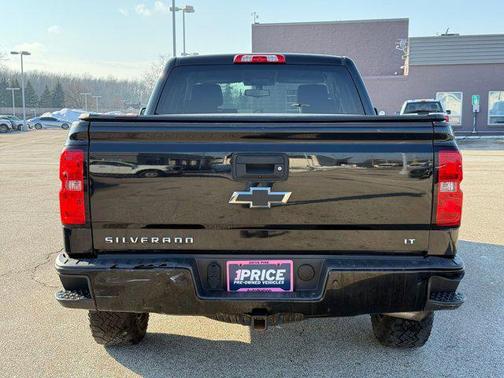 2017 Chevrolet Silverado 1500 2LT