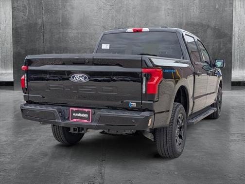 2025 Ford F-150 Lightning XLT