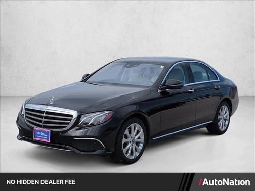 Obsidian Black Metallic 2018 Mercedes-Benz E-Class 4MATIC