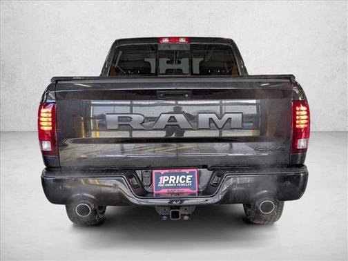 2017 RAM 1500 Night Crew Cab 4x4 5'7' Box