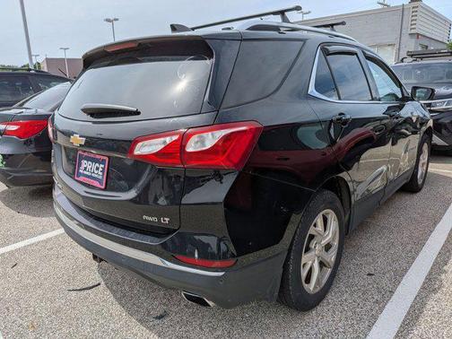 Mosaic Black Metallic 2018 Chevrolet Equinox 2LT