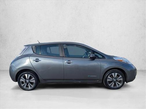 2015 Nissan Leaf SV
