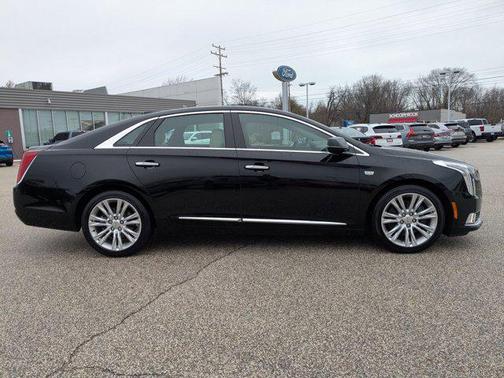 2019 Cadillac XTS Luxury