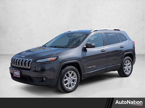 Granite Crystal Metallic Clearcoat 2015 Jeep Cherokee Latitude
