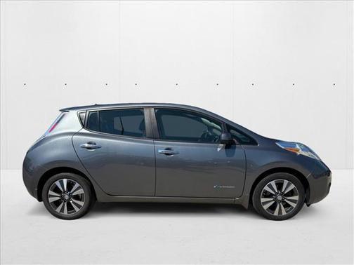 2015 Nissan Leaf SL