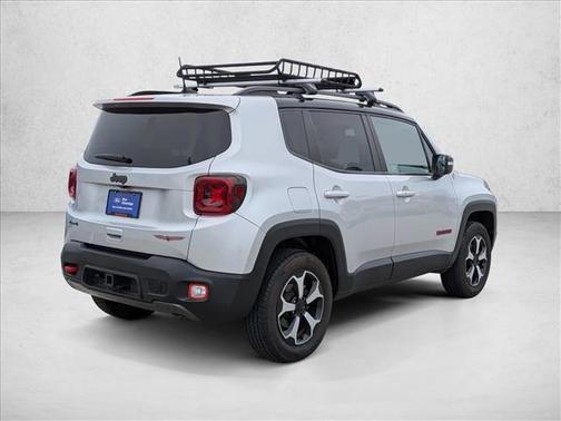 Glacier Metallic Clearcoat 2019 Jeep Renegade Trailhawk