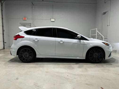 2017 Ford Focus RS Base