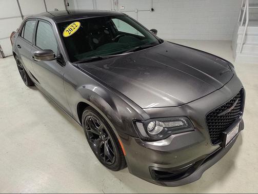 2022 Chrysler 300 S