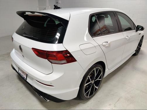 2022 Volkswagen Golf R 2.0T Manual